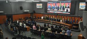 Leia mais sobre o artigo ALERR reconhece profissionais e parceiros do CREA-RR com a comenda Orgulho de Roraima