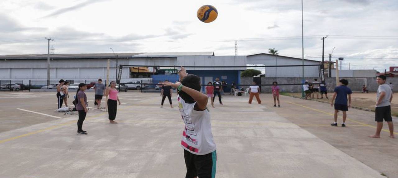 No momento, você está visualizando Gincana com diversas atividades integra jovens durante o recesso escolar