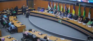 Leia mais sobre o artigo Assembleia realiza audiência pública sobre soberania e desafios do SUS em Roraima