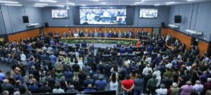 Leia mais sobre o artigo ALERR oficializa troca de comando interina nos Poderes Executivo e Legislativo